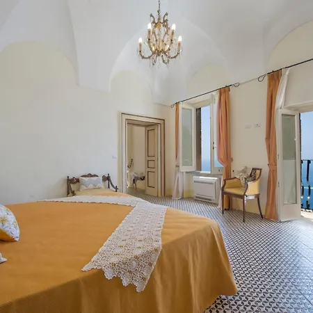 Casa Caprile 4*